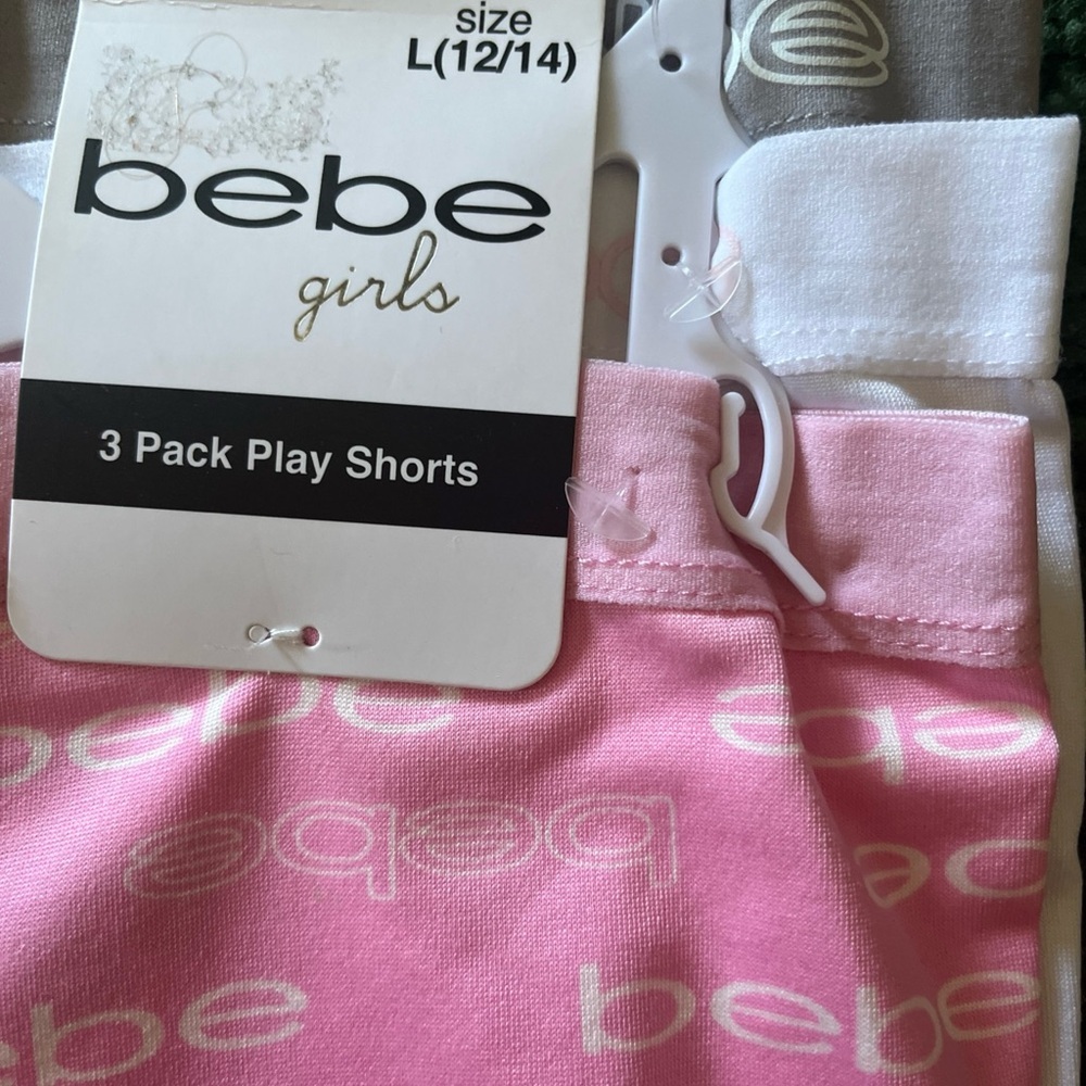 Bebe Girls Pink, White, and Gray Shorts Set - Picture 3 of 6